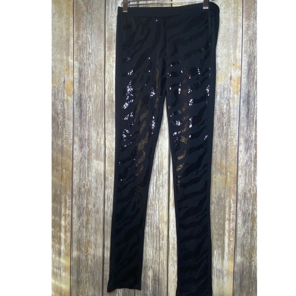 NWT sequin front leggings size medium - Picture 1 of 1